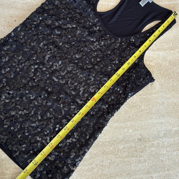 DIVA sleek & sassy sequined racer back tank tee  . M EUC - Picture 10 of 14